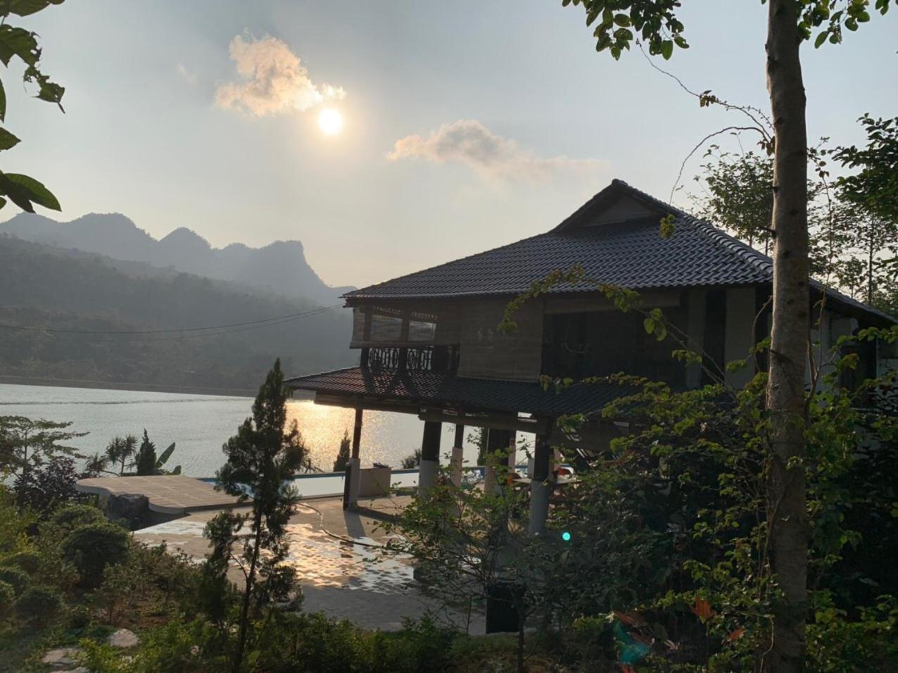 Ho Tam Homestay Hòa Bình Екстериор снимка