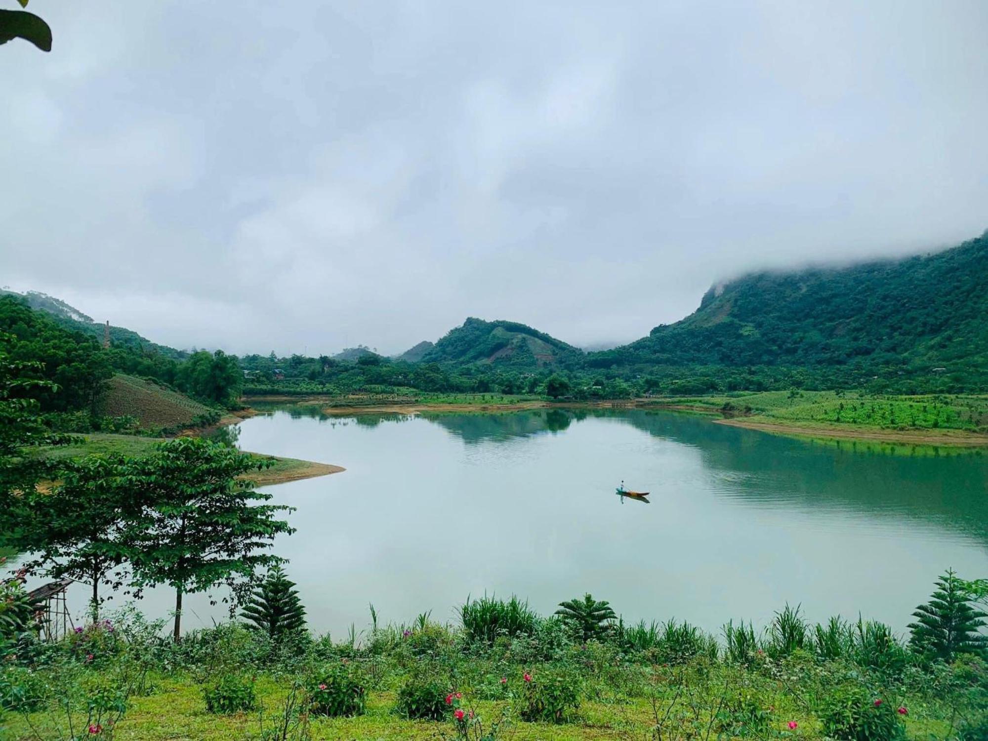 Ho Tam Homestay Hòa Bình Екстериор снимка